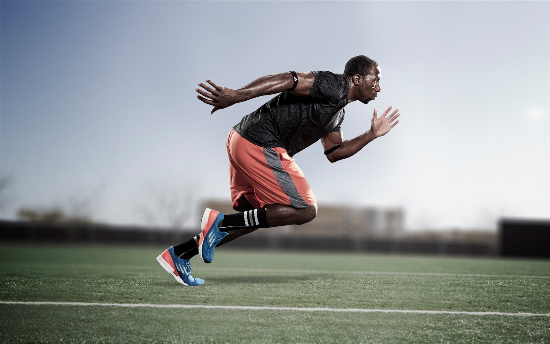 亚冠战况：AC米兰防线稳固，巴黎圣日耳曼进攻受阻，武磊成最佳